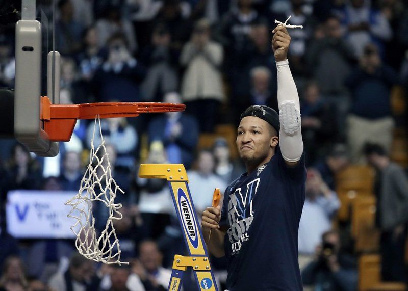 Brunson father-son bond obvious after Villanova's Elite Eight victory